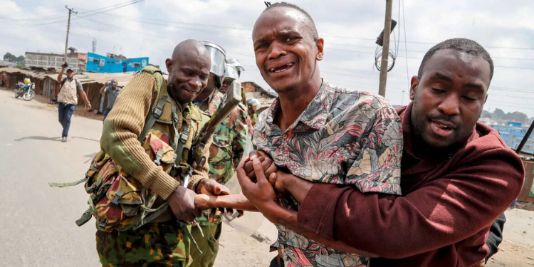 Why Suspects Have To Remove One Shoe And Belt After Arrest