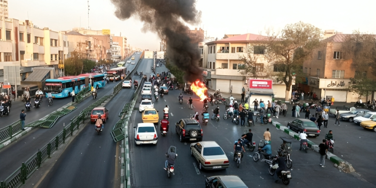Iran Protests Trump’s ‘Locked And Loaded’ Threat, Accuses Us Of Violating International Law
