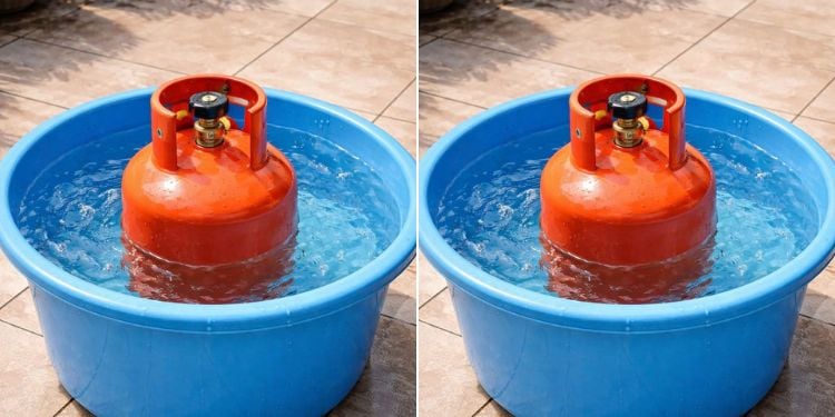 A Photo Of Gas Cylinder Places In Water. Photo/Nwa Ada X