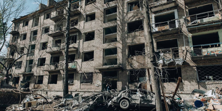 Putin Gains Edge As Ukraine Warns Russian Missile Barrages Overwhelm Air Defenses
