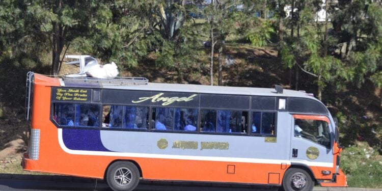 Super Metro Passenger Dies After Being Thrown Out Of Speeding Bus Super Metro Bus On The Spot Again After A Passenger Was Killed
