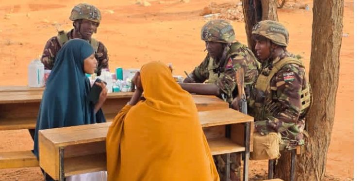 Kdf In Wadajir Offering Medical Services