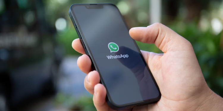 How A Whatsapp Chat Helps Me Keep Money Working, Not Sitting Idle