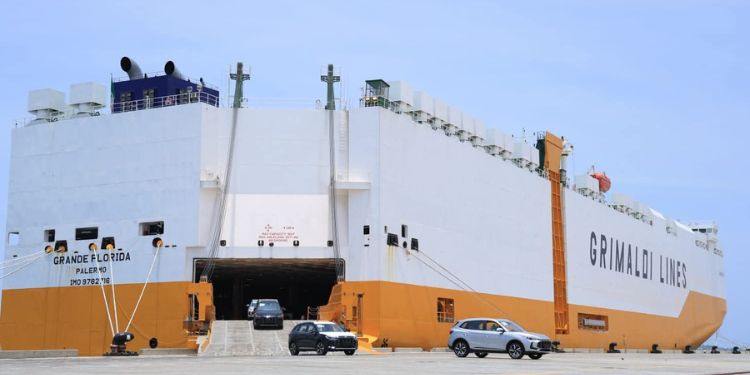 The Lamu Port Has Received 3800 Cars From A Diverted Vessel, As Conflict Disrupts The Dubai Route, The Port'S Vessel Capacity Is Expected To Increase.
