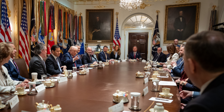 How Trump Plans To Deal With Journalists Publishing Leaked Government Information