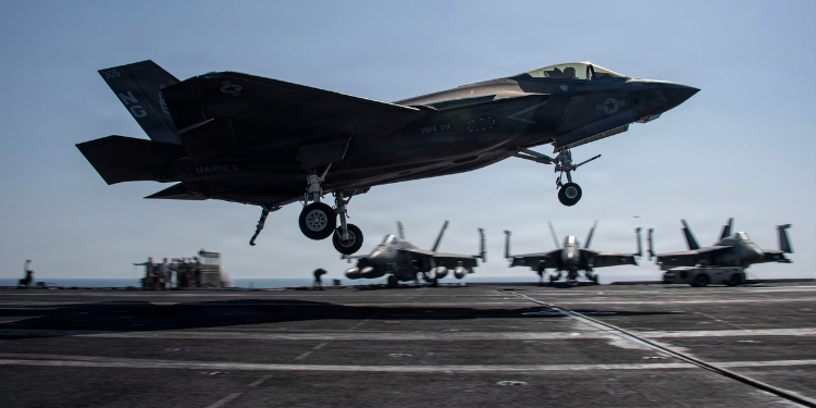 U.s. Strike Hits Iranian Ship Near Uss Abraham Lincoln