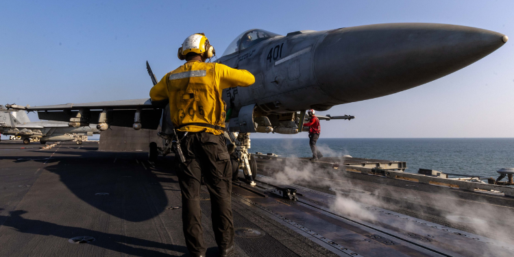 Trump Confirms Us To Escort Tankers Through Strait Of Hormuz After Strikes On Iran'S &Quot;Oil Lifeline&Quot;