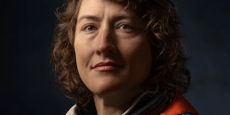 Artemis Ii Crew Reports Second Issue Mid-Mission Artemis Ii Crew Member