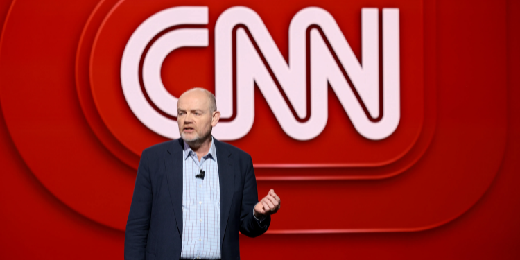 Trump Threatens Cnn With Review Of Iran War Reporting