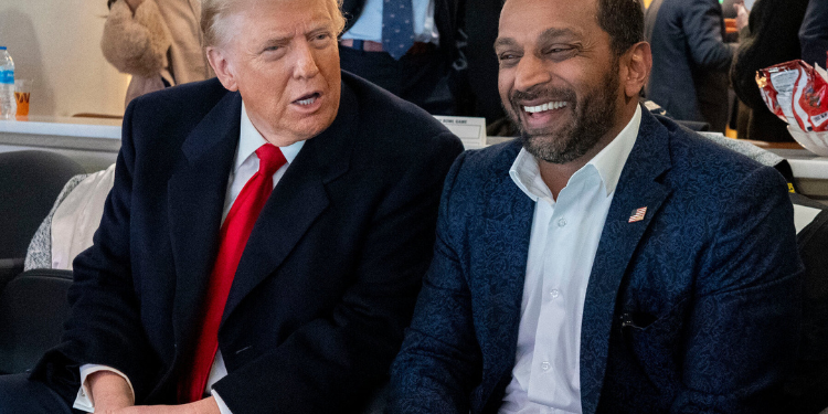 White House On Edge As Strait Of Hormuz Tensions Force Trump Into Emergency Meeting President Donald Trump And Fbi Director Kash Patel