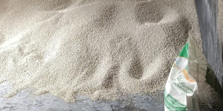 Farmers In Kenya Warned After 250 Bags Of Fake Fertilizer Seized 250 Bags Of Fake Fertilizer Linked To Agricultural Criminal Networks Have Been Seized In Kakamega During A Raid Targeting Illegal Inputs.
