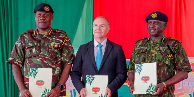 Inspector General Of Police, Douglas Kanja, (R) Deputy Inspectors General Gilbert Masengeli (Aps), And Managing Director Del Monte Kenya Ltd Wayne Cook. Photo/Nps