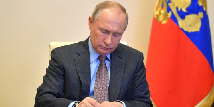 Volodymyr Zelenskyy Has Called Upon The Russians To End The Attacks Citing That The Killing Of People Violates The Terms Of The Ceasefire Plans.