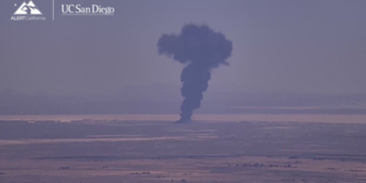 Footage Shows Billowing Smoke After A B-52 Crash At Edwards Air Force Base. 