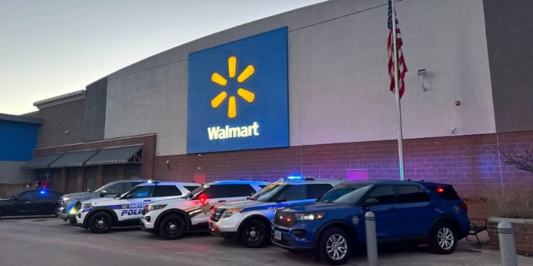 Mom Arrested After Leaving Children In Hot Car Outside Walmart Indian Mom Was Arrested After Leaving Children In A Hot Car Outside Walmart