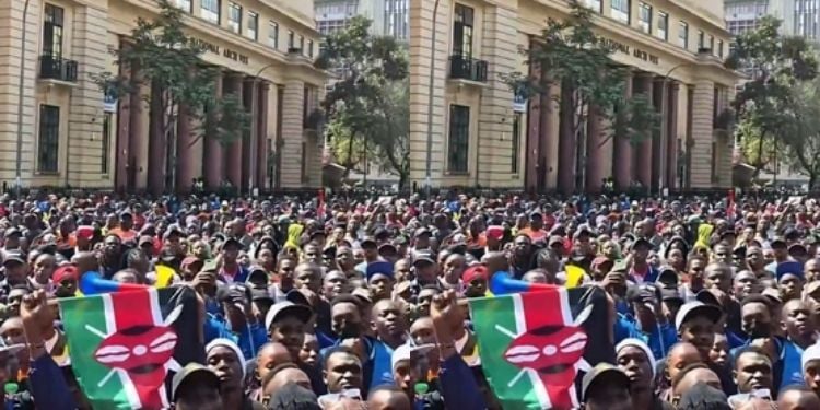 Protests Have Erupted In Nairobi’s Central Business District After Traders Rejected The Government’s Revised Customs Valuation Directive On August 28.