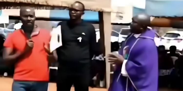 Drama At Makueni Burial As Heated Exchange Forces Priests To Walk Out Makueni Funeral Erupts In Tension As Priest Walks Out After Clash With Bereaved Family