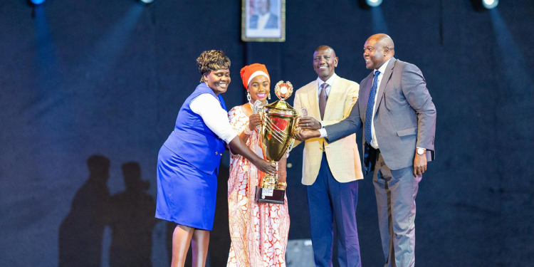 President William Ruto Presenting Awards To Kmf 2026 Winners On August 14, 2026 Photo/Pcs