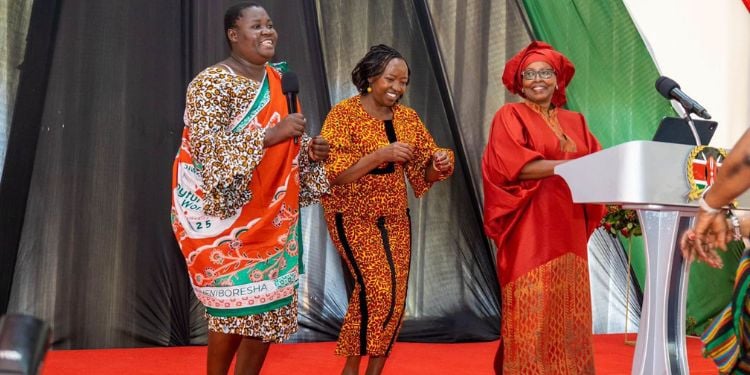 Dci Arrests 12 After Youth Attack Officers And Block Rachel Ruto&Amp;Apos;S Convoy In Siaya Town