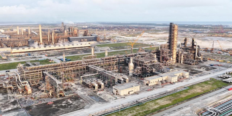Dangote Plans to Sell 500MW of Electricity to Kenyan Government From Lamu Refinery