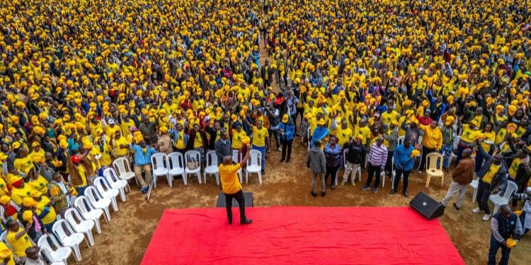 A United Democratic Alliance (Uda) Meeting In Belgut Constituency Was Cut Short After Party Members Protested Chanting Wantam Over Money.