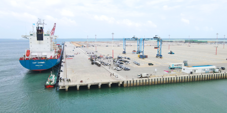 Iranian Vessel Sets Container Record at Lamu Port With 5,200 TEU Discharge
