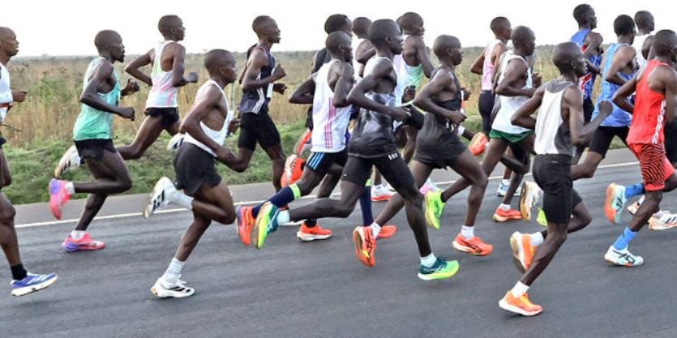 Abraham Kiptum, Mercy Kandie Rotich Win KSh 2 Million Each at Standard Chartered Nairobi Marathon 2026