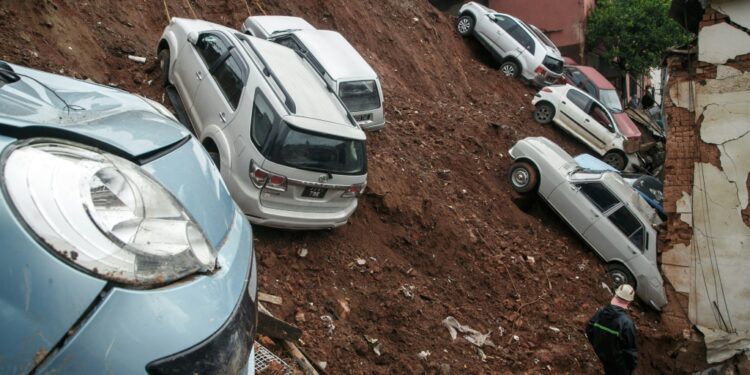 70 Dead From Tropical Storm Ana In Southern Africa A Car Park In The Ankadifotsy Neighbourhood Of Madagascar'S Capital Antananarivo Collapsed Onto Homes | Afp