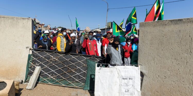Economic Insecurity And High Unemployment Has Led To Outbursts Of Xenophobic Protests In South Africans | Afp