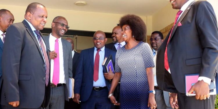 Cbc Training For Junior Secondary Teachers Starts Kenya Institute Of Special Education Director Norman Kiogora, Tsc Boss Nancy Macharia And Kenya Secondary School Heads Association Chairman Indimuli Kahi