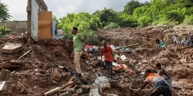 'My Daughter, My Sisters': S.africa Flood Survivor Mourns Lost Family More Than A Dozen South African Rescue Workers On Friday Painstakingly Combed A Lush Green Valley Where 10 People From Hlophe'S Family Have Been Missing For Five Days Since Violent Floods Tore Through Durban City, Killing 395 People | Afp