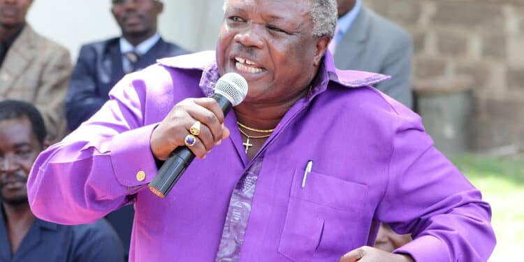Cotu Boss Atwoli Calls For Unity Cotu Secretary General Francis Atwoli (Left) Shares A Moment With Seputy President Rigathi Gachagua (Center) And President William Ruto At State House.