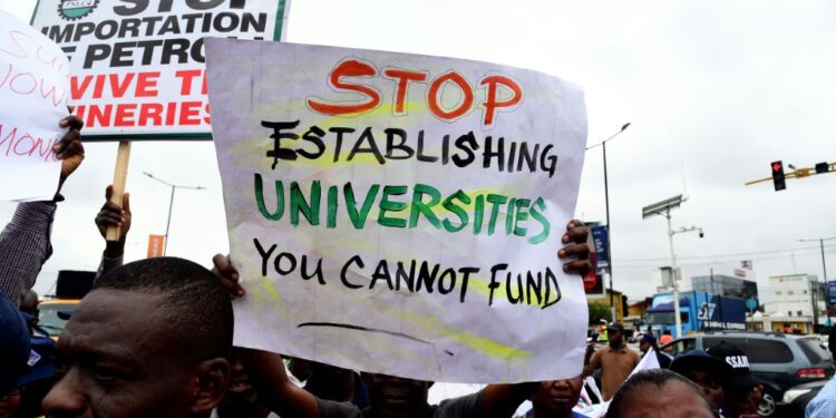 Nigerian University Lecturers End Eight-Month Strike Over Pay Nigeria
