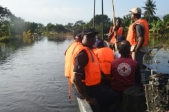 Aid Slowly Reaches Nigerian Flood Victims