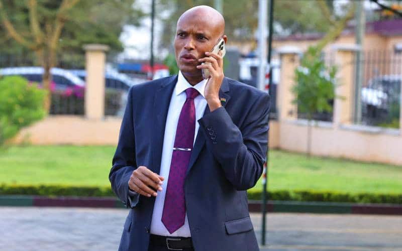 Dci Outsmarts 2 Men Impersonating Military And Nis Officers
