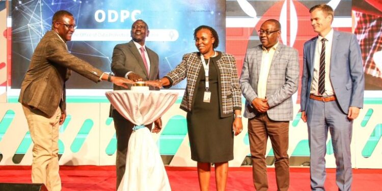 Kenyans Warned Against Worldcoin.