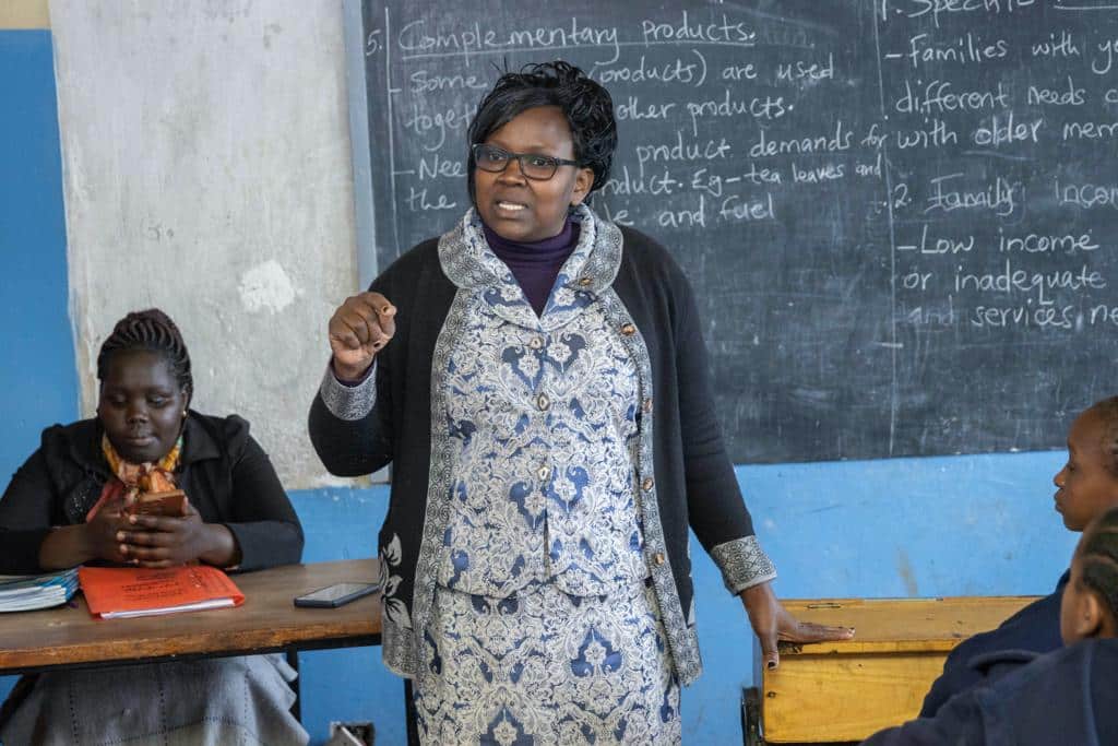 Former Rwandan Refugee Gives Back To His Former School In Kenya Rwandan Refugee Octave Gives Back To His Former School In Kenya