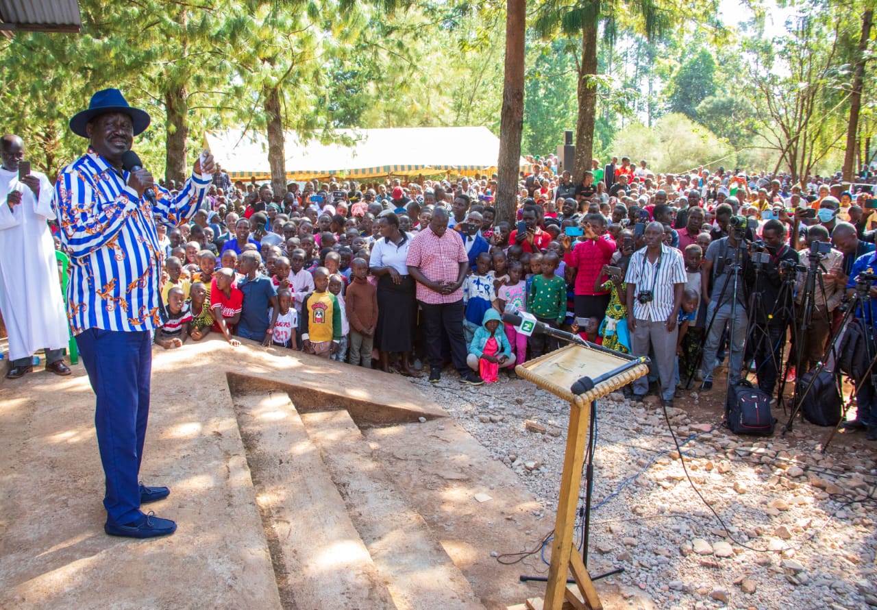 Raila Picks Jeremiah Kioni Ahead Of Talks Raila Addresses The Media Ahead Of Bomas Talks. Picks Jeremiah Kioni To Lead Legal Team.