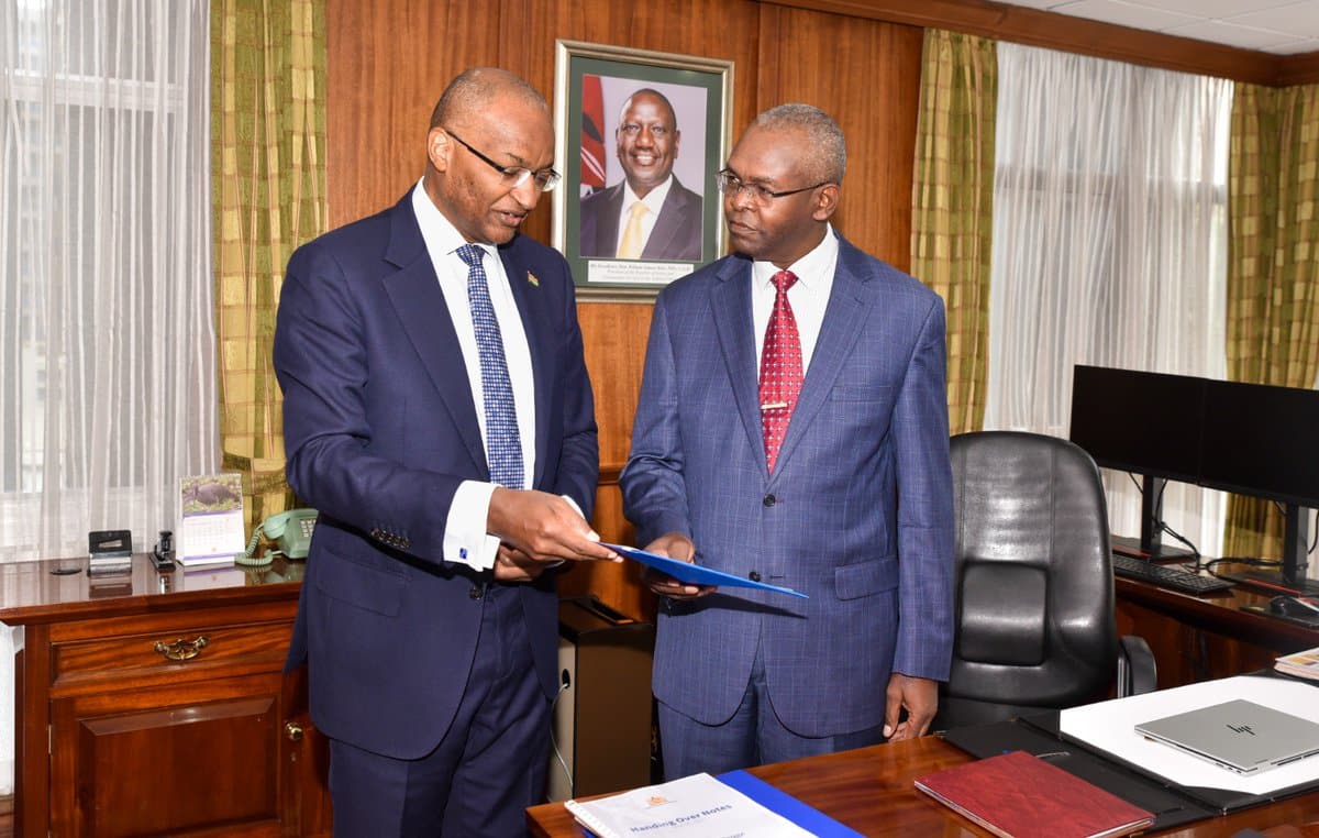 Former Central Bank Governor With His Successor.