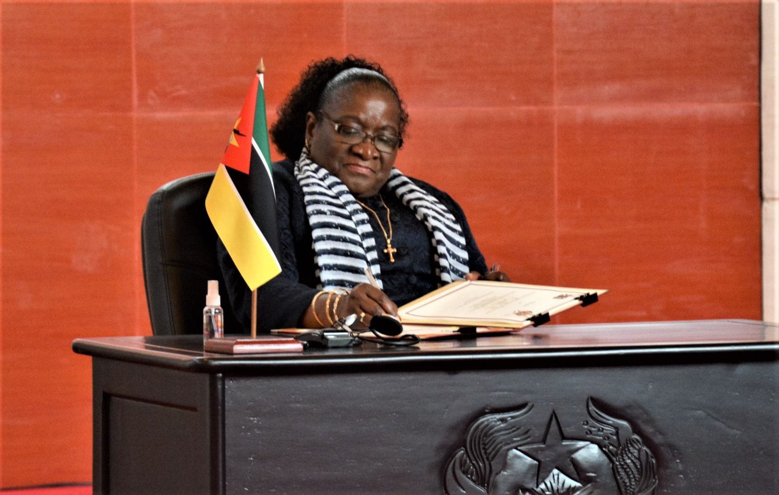 Kenya Signs Deal To Recover Billions Hidden Abroad Kenya Signed An Agreement With Mozambique To Fight Transnational Crimes
