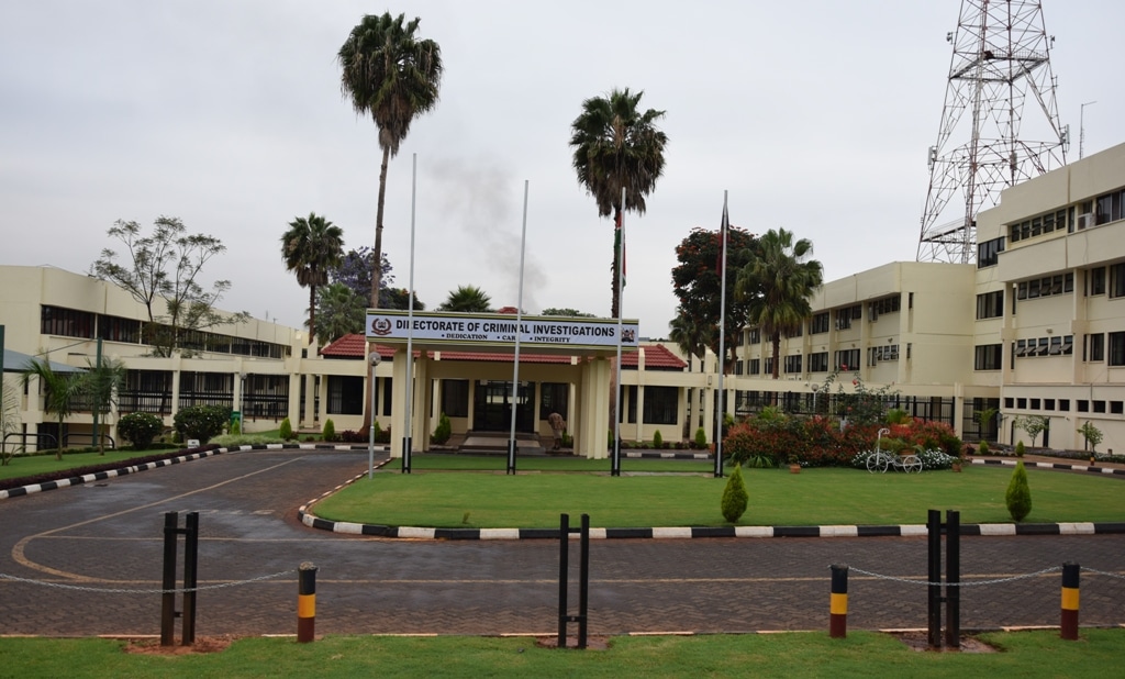 Dci Outsmarts 2 Men Impersonating Military And Nis Officers
