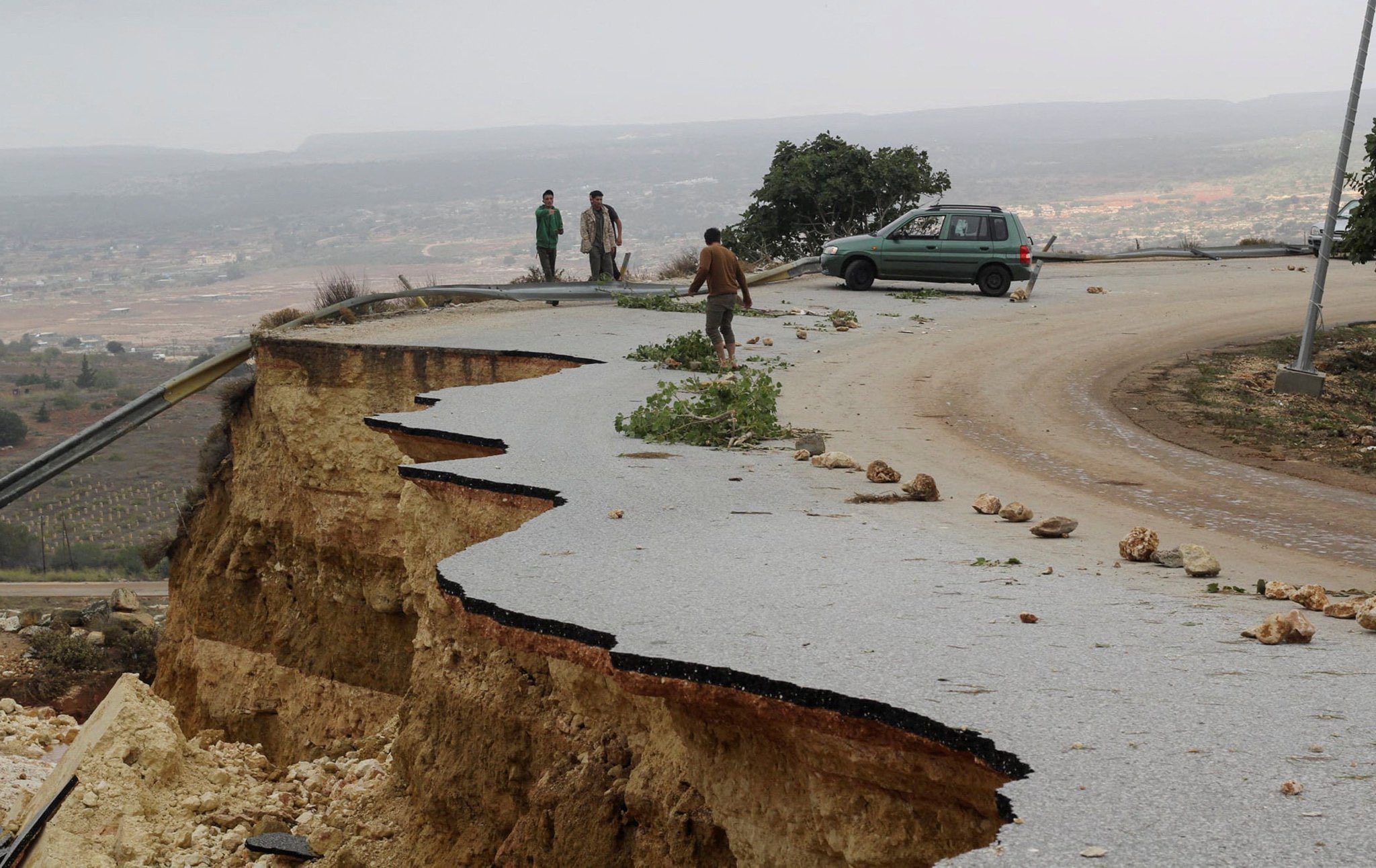 Floods Kill Over 2,000 People In Libya Floods Kill Over 2,000 People In Libya