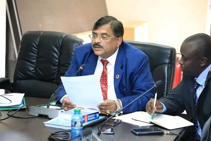 Ruto Is The Best - Swarup Mishra Showers President With Praises Former Kesses Mp Mishra Swarup (Left) During A Past Meeting In Parliament.