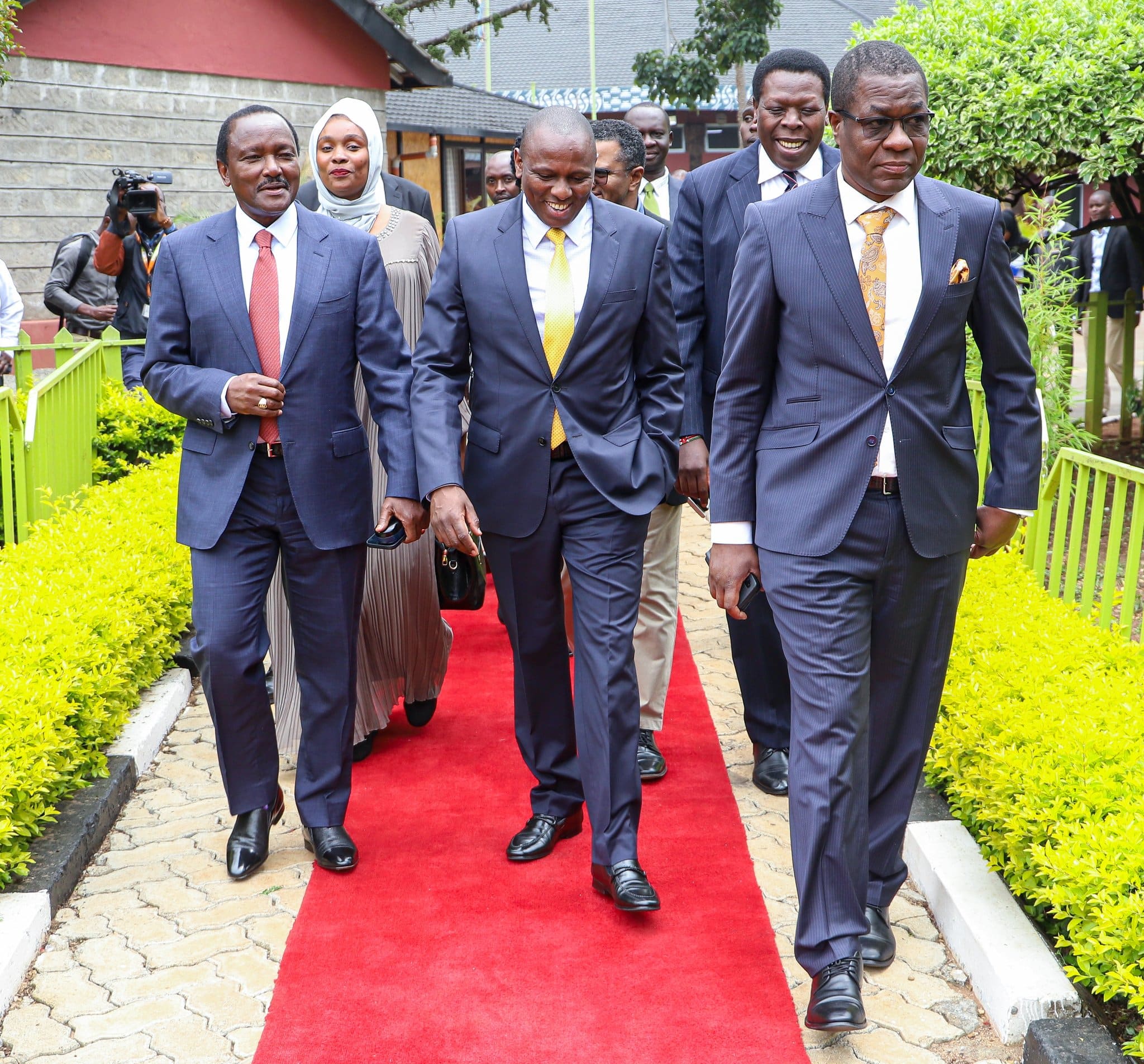 Senator Dismisses Reports Ruto-Raila Talks Costing Millions