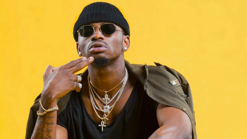Otile Brown Calls Out Diamond And Mbosso Over Fake Jewelry 