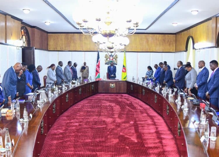President William Ruto Leads Cabinet Secretaries In Prayer During A Cabinet Meeting On October 3, 2023 At State House.