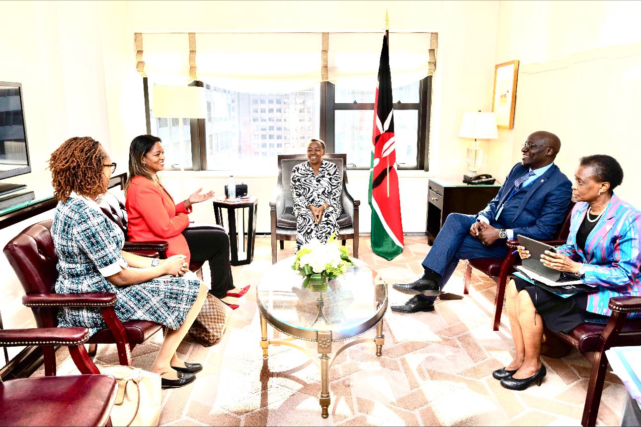 First Lady Rachel Ruto (Center) Holds A Meeting With Ai Expert Philip Thigo (Second From Right) And Development Partners.