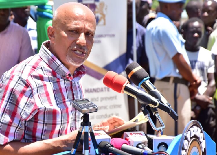 17 Tricks Civil Servants Use To Steal From Govt