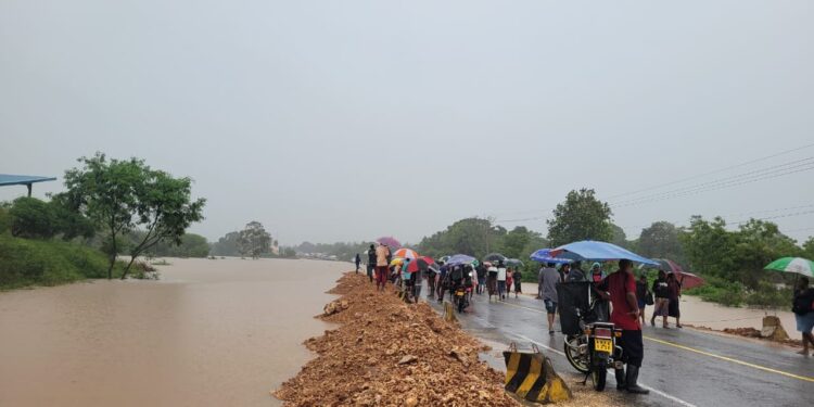 Kenha Issues Traffic Restoration Updates On Flood Hit Roads 