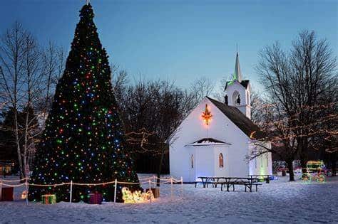 Why You Should Go To Church On Christmas Day Why You Should Go To Church This Christmas